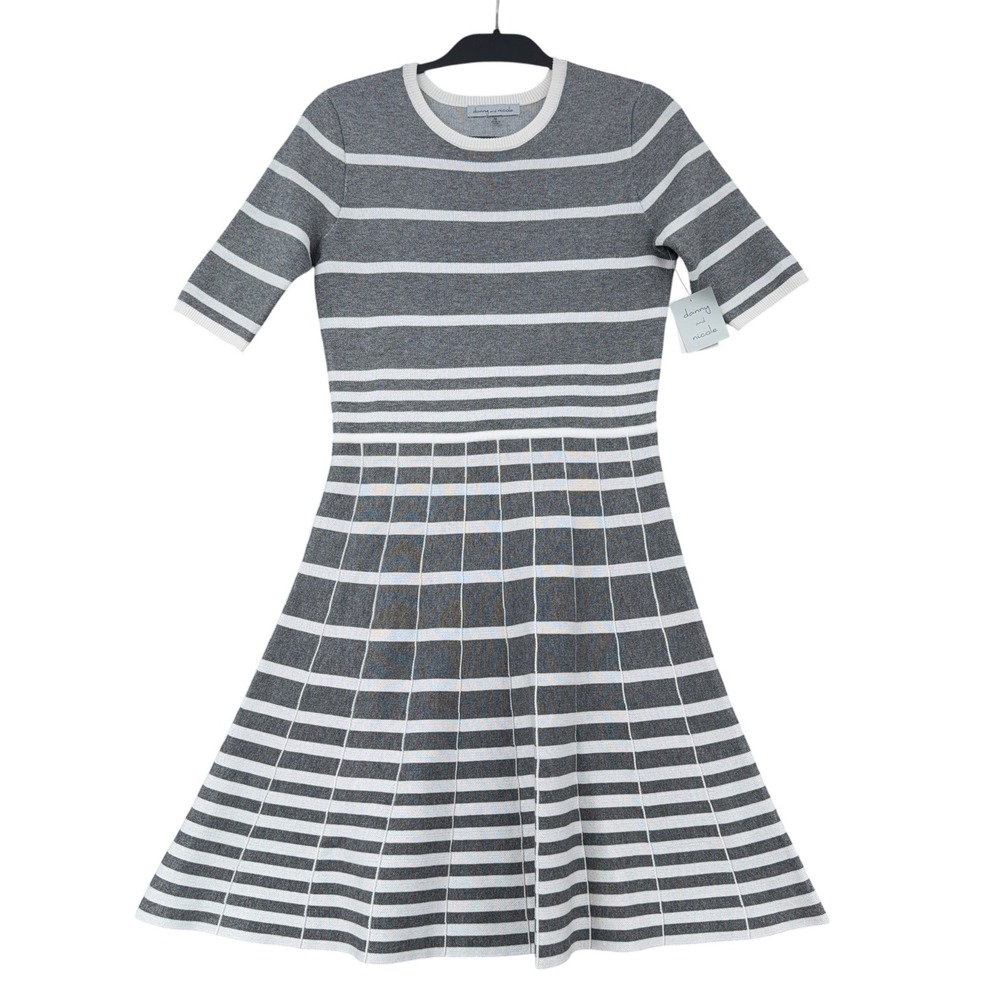 Danny and Nicole Grey White Striped‎ Fit Flare Sweater Dress Womens Medium NWT